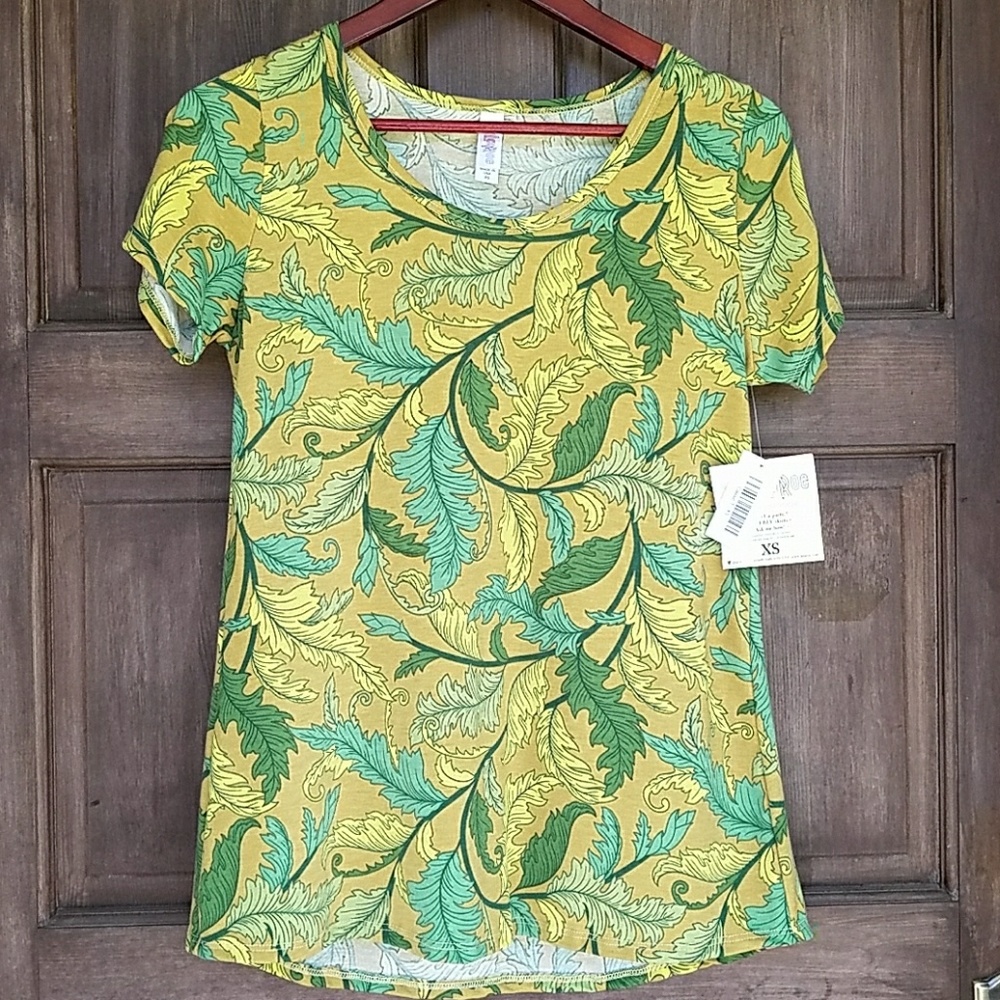 Lularoe Classic T NWT XS Tan with Green Leaves